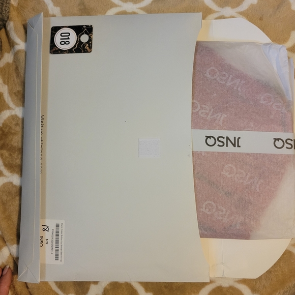 U18 JNSQ 100% Silk Blouse - Picture 5 of 15